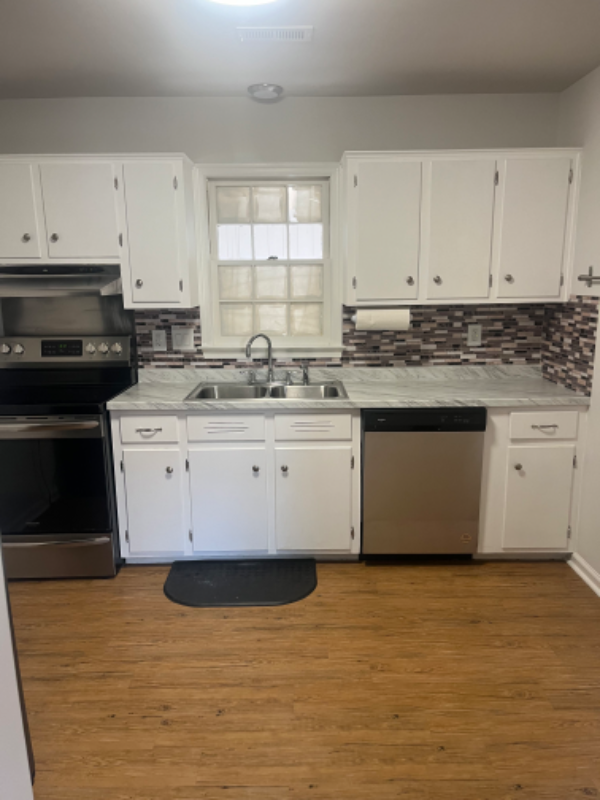 5601 Patricia Dr - Photo 3 of 20