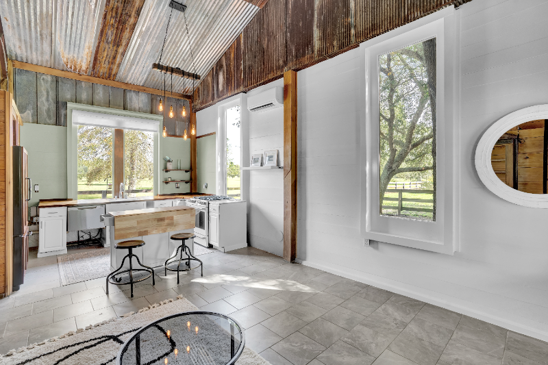 15460 Fairhope Avenue #B - Photo 2 of 20