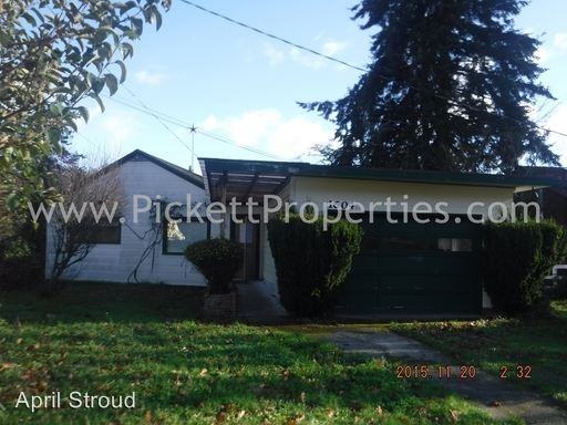 1604 Jacobsen Blvd - Photo 2 of 25