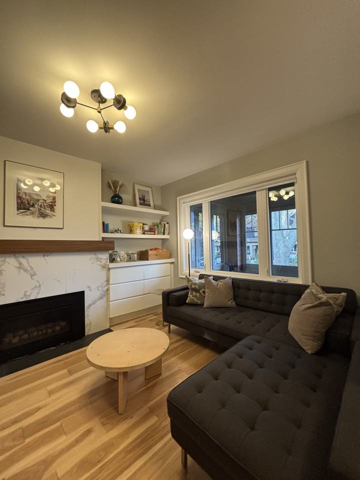 278 Armadale Ave - Photo 2 of 11