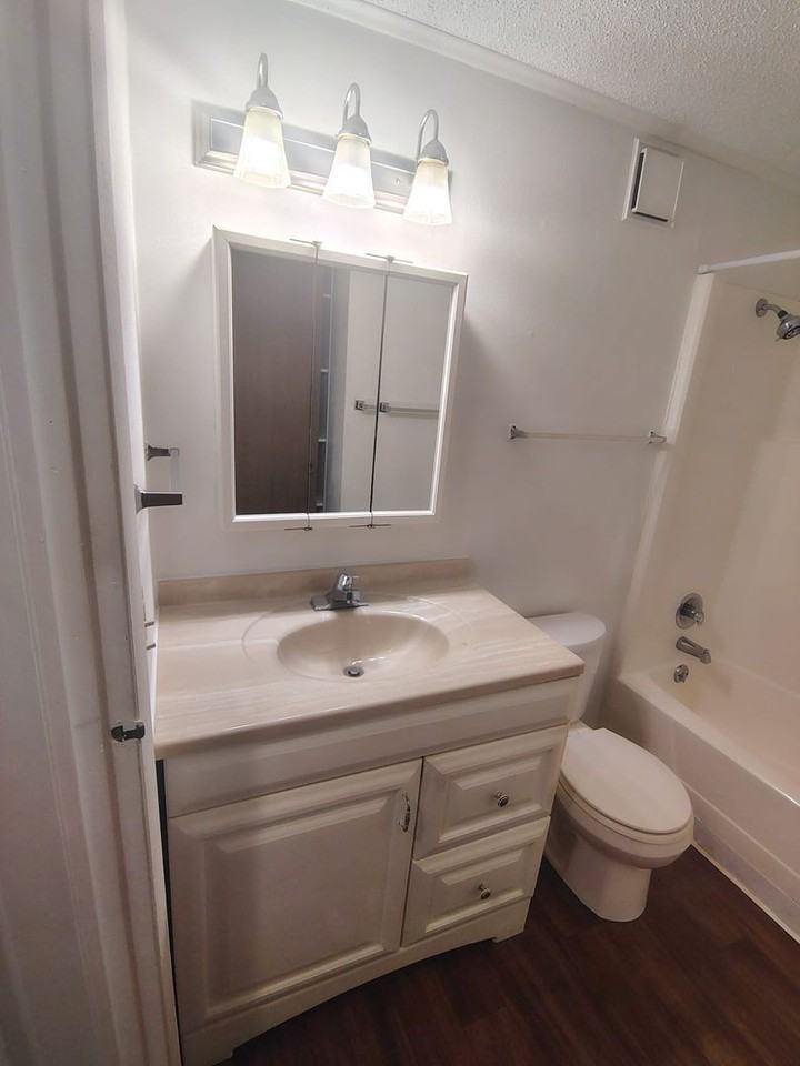 1200 Ne 30th Ave #507 - Photo 4 of 25