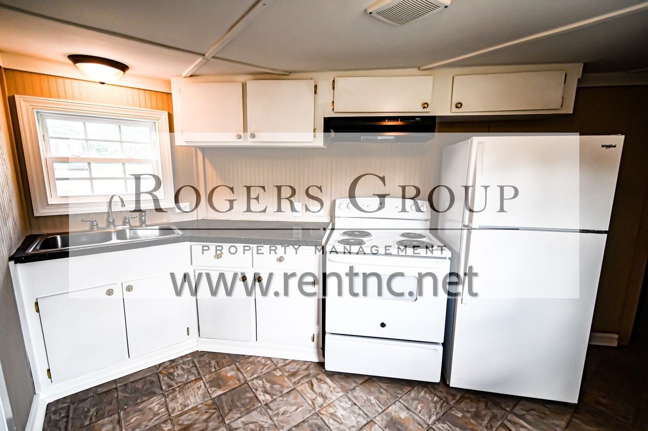 124 Woodway Dr - Photo 2 of 8