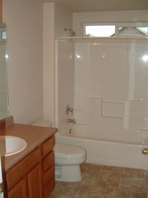 1451 Kellenbeck Ave - Photo 6 of 9
