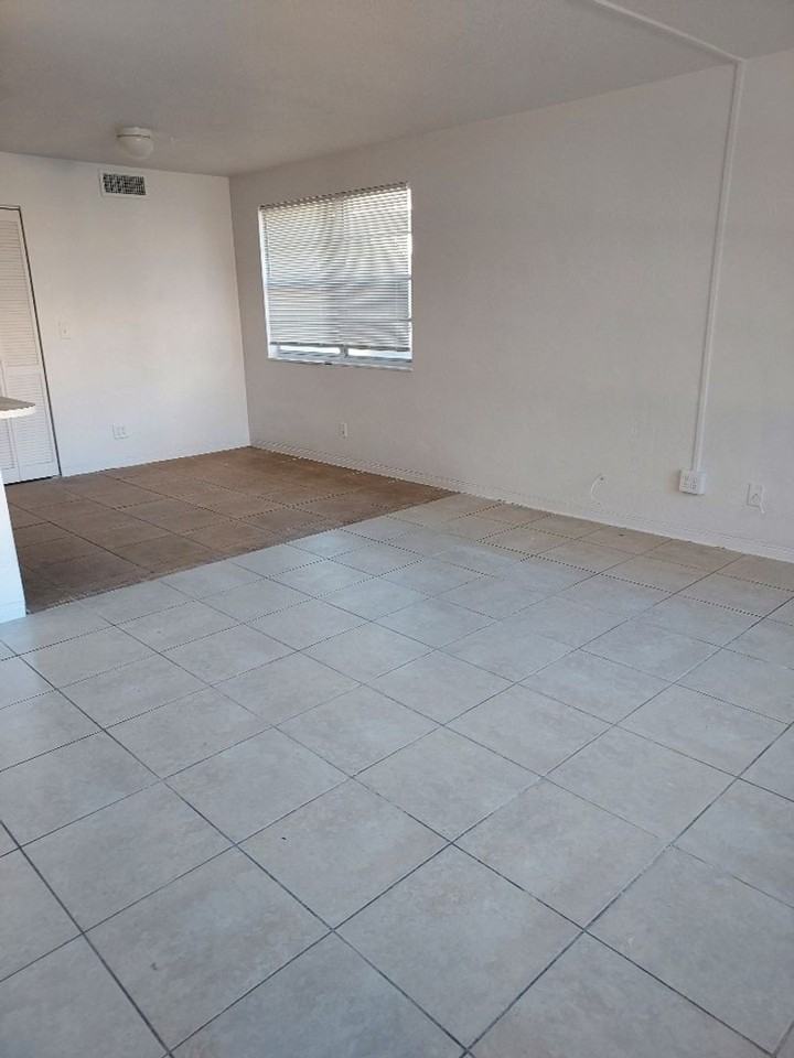 201 Nancy Drive #2 - Photo 6 of 8