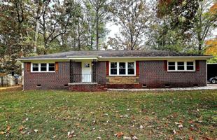 featured image of 102 Harrison Rd Nw