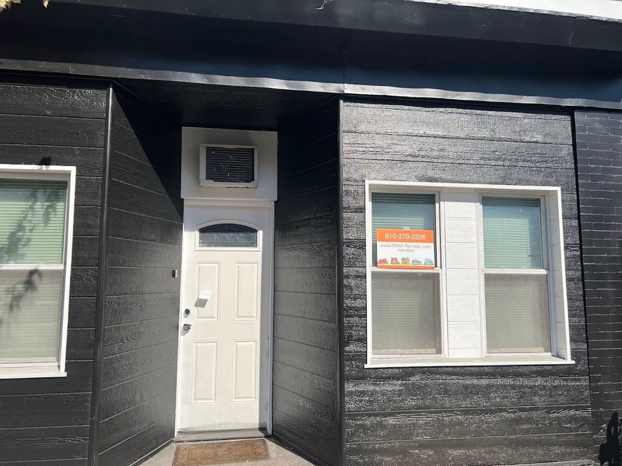 103 N Front St - Photo 2 of 24