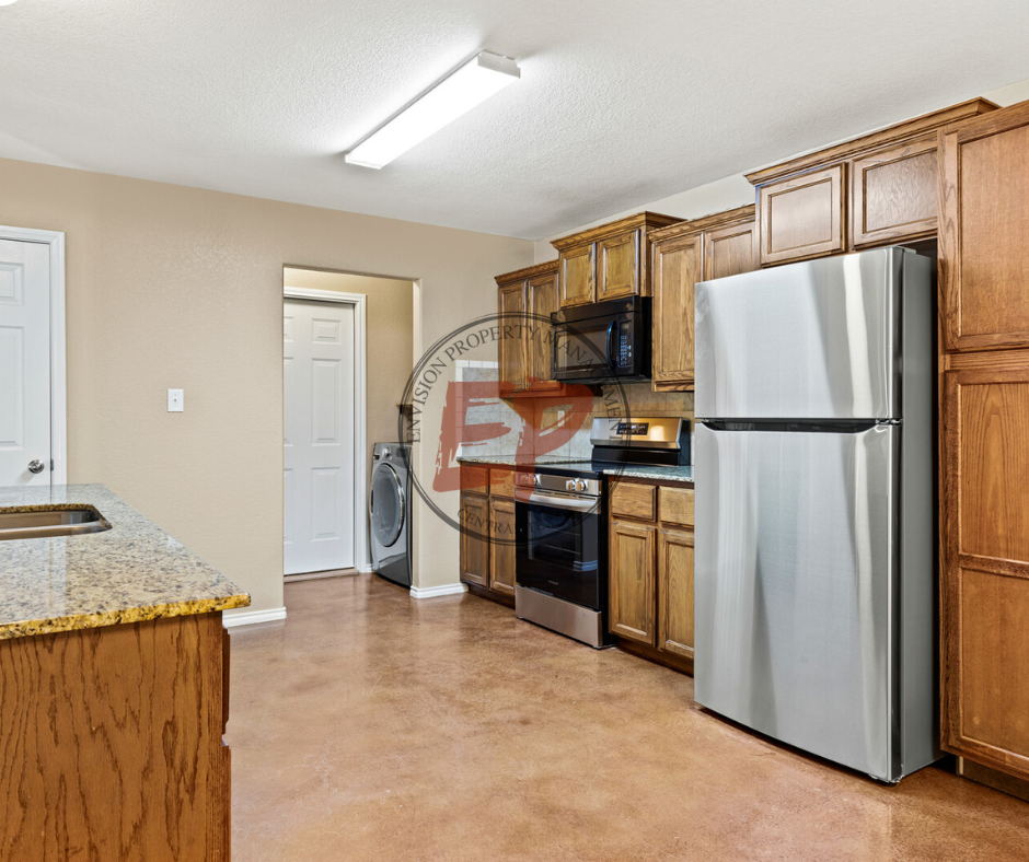 224 Woodland Blvd #NA - Photo 3 of 12