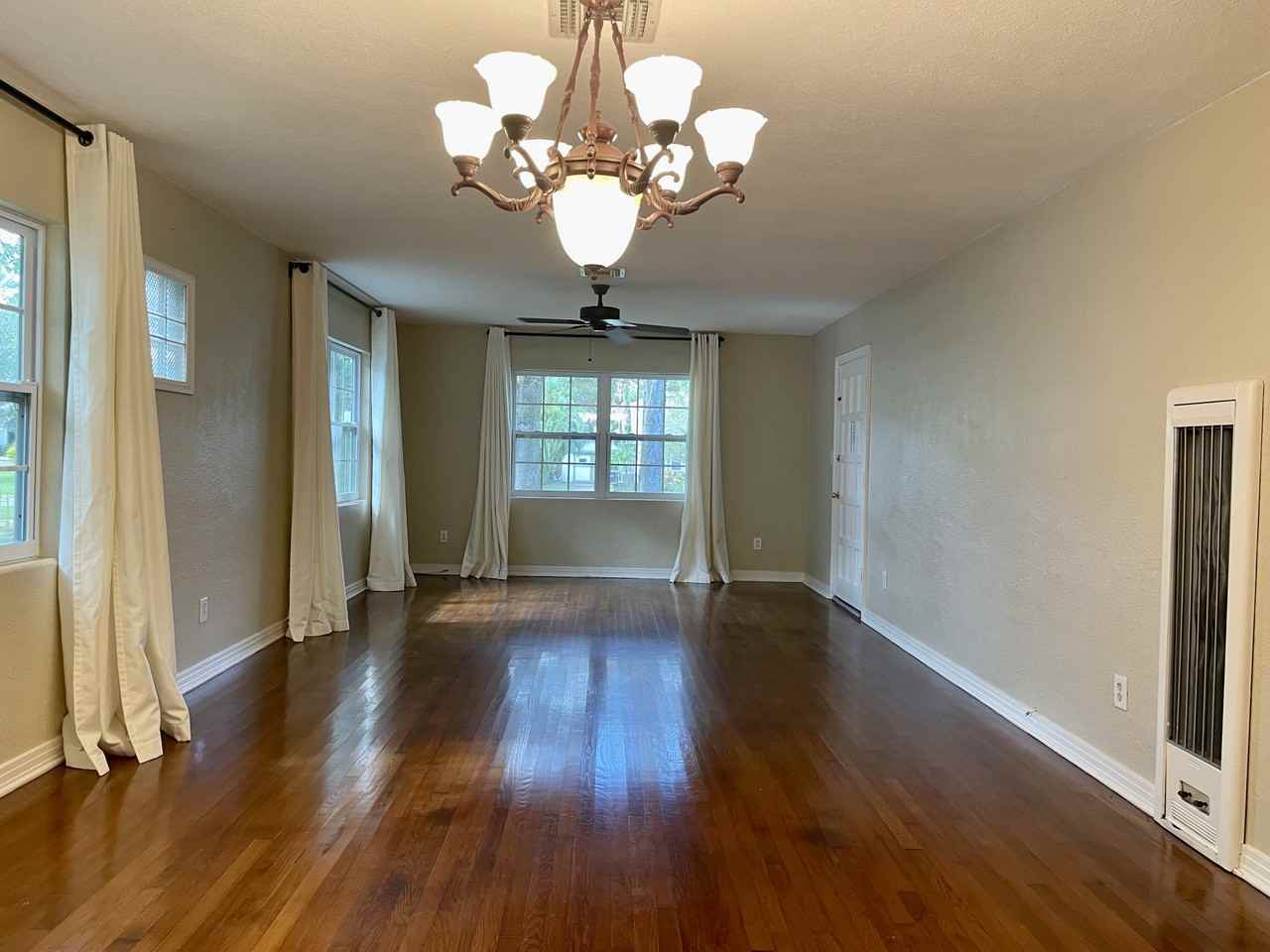 301 N Washington Ave #NA - Photo 3 of 17