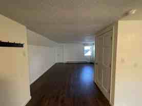 712 W 6th St #4 - Photo 1 of 1