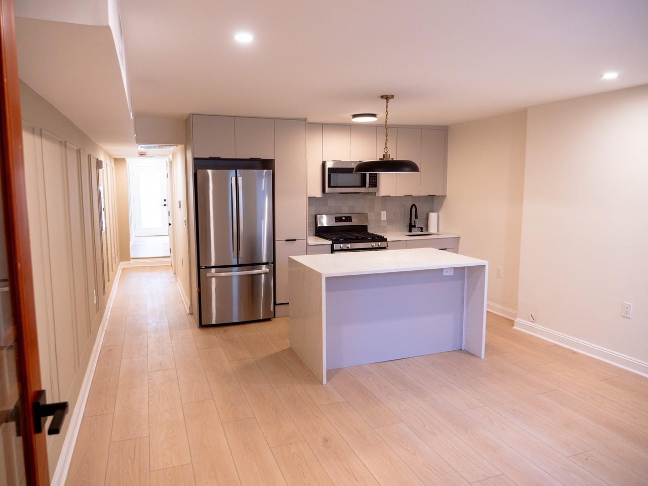 424 Pacific Ave #1 - Photo 2 of 15