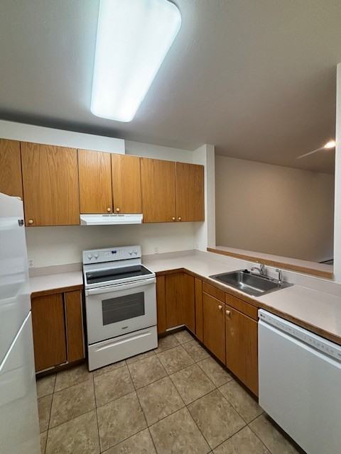 619 N River St #A - Photo 3 of 12