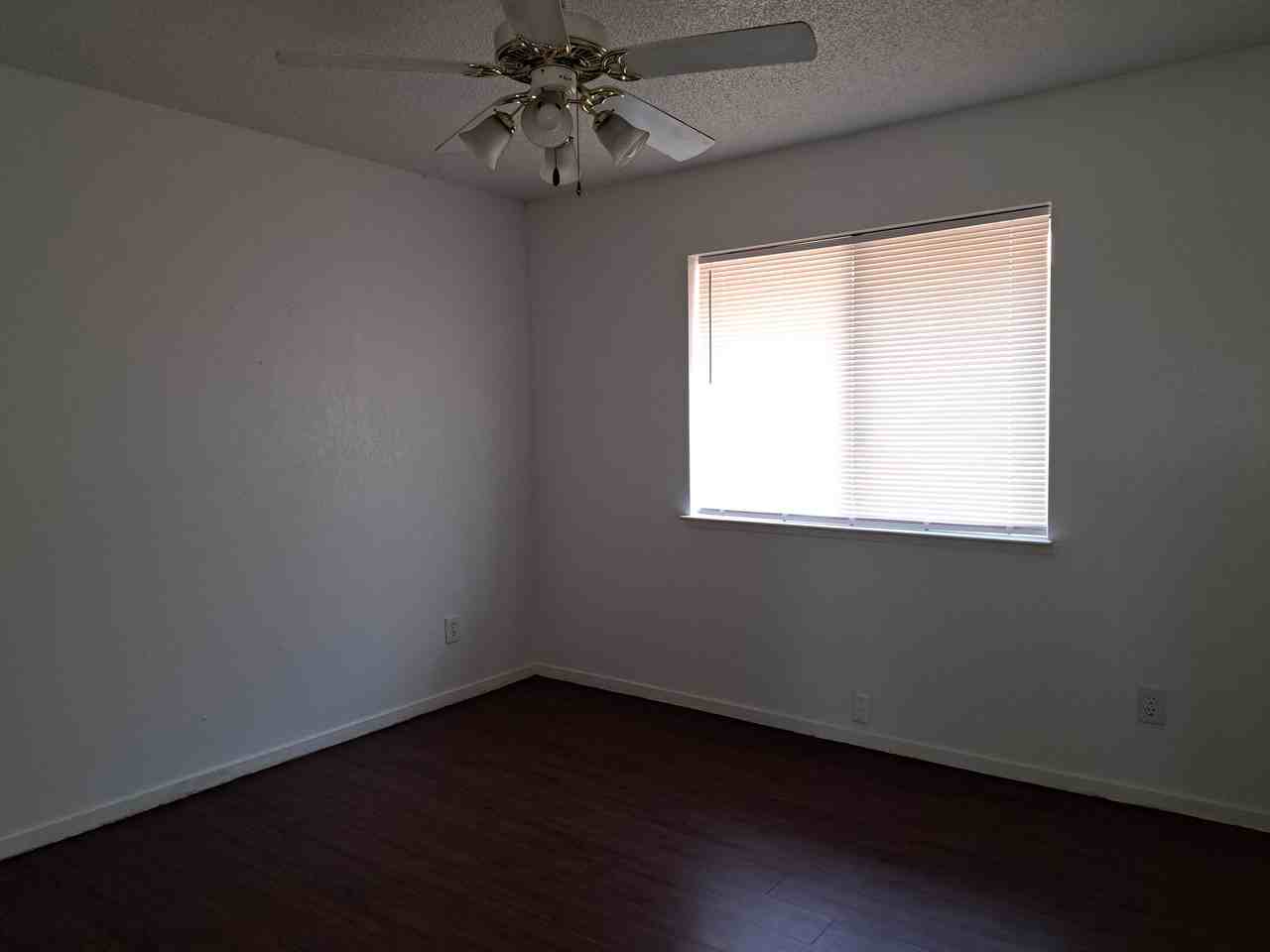 4809 Hahn Ave #42A - Photo 3 of 5