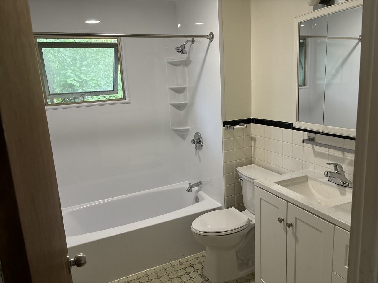 23 Teddie Blvd - Photo 3 of 13