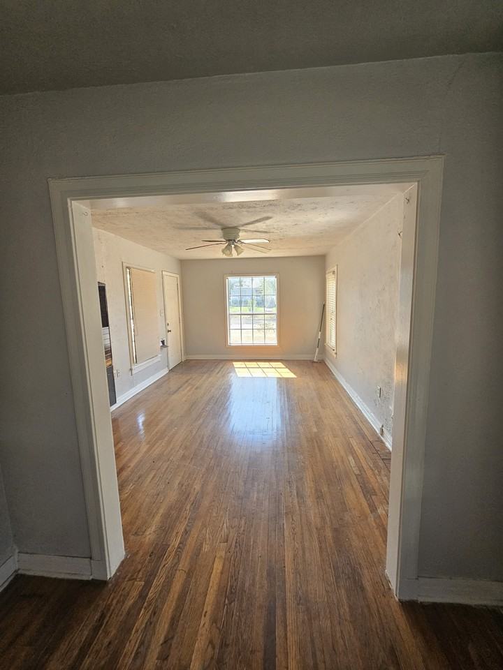 5036 Locke Ave #NA - Photo 2 of 7