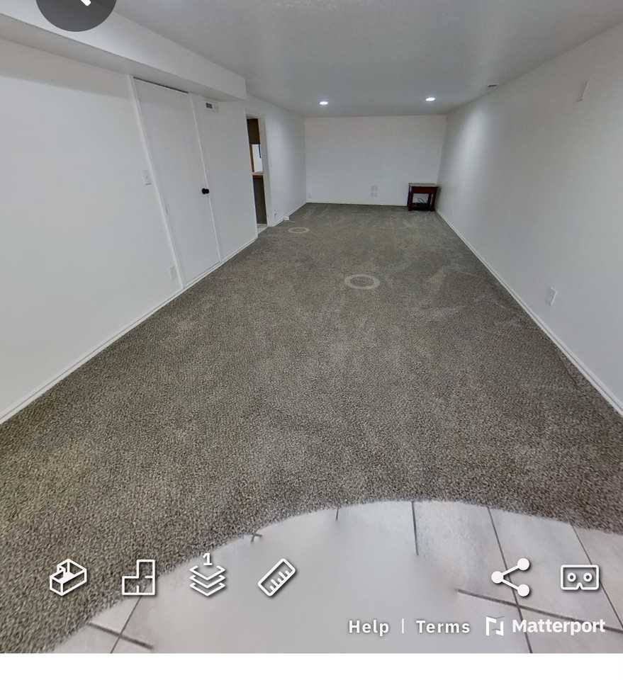 10264 S Marble St - Photo 2 of 7