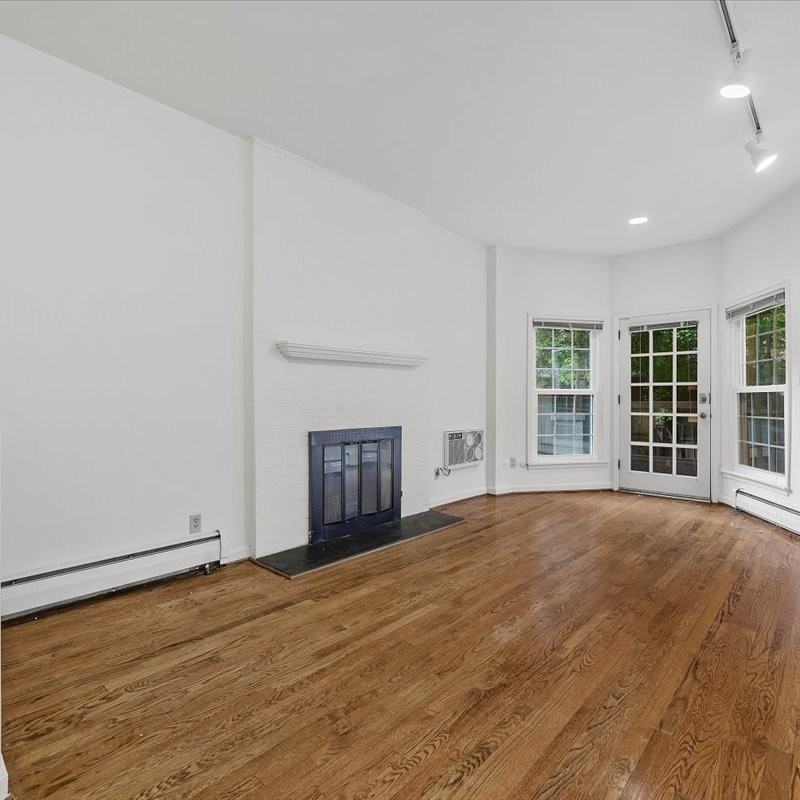 6342 Walnut St #A - Photo 4 of 20