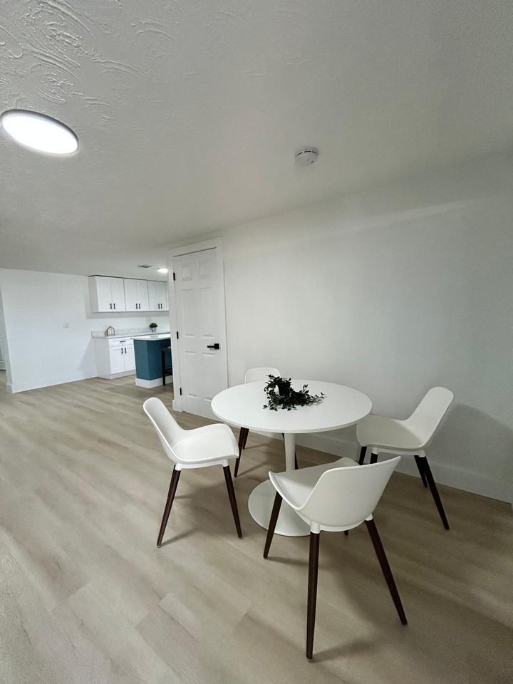 Hoover Dr - Photo 5 of 11