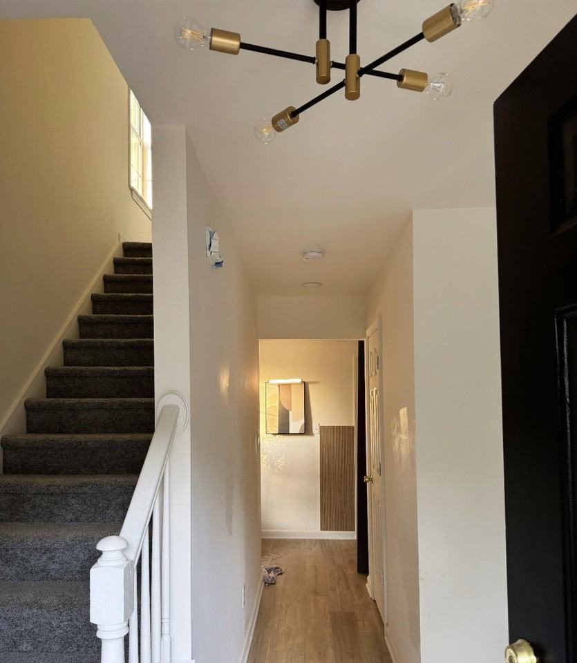 Vintage Pointe Dr - Photo 4 of 13