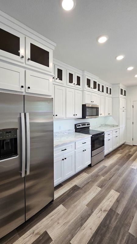 4009 Stoke Dr - Photo 6 of 16