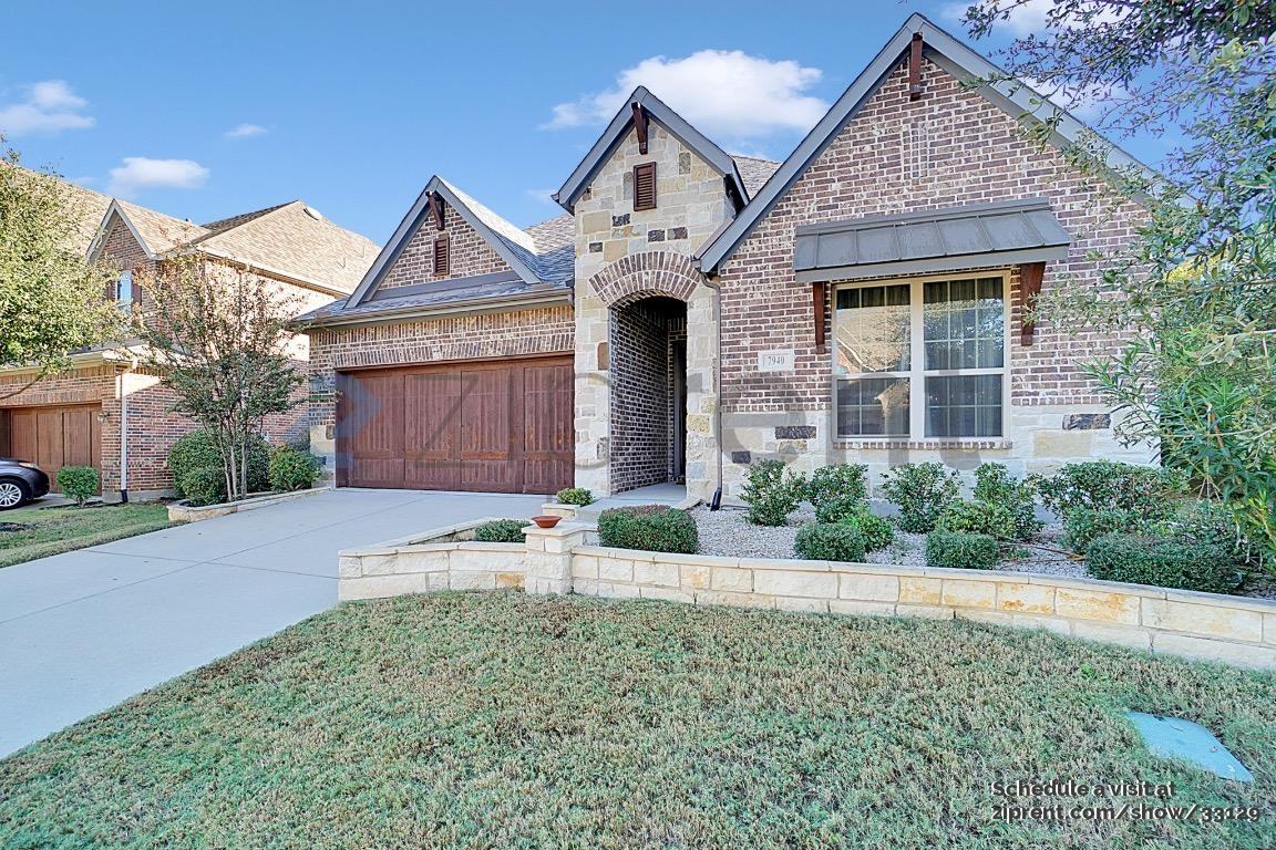 7940 Southfork Bnd - Photo 2 of 35