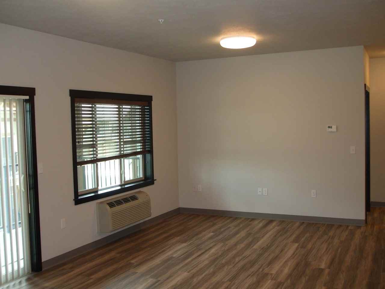 Palouse Prairie Apts - Photo 5 of 17