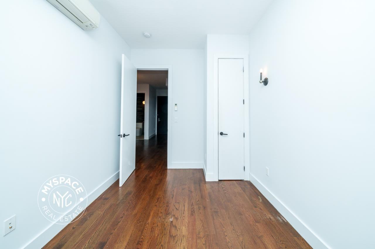 1605 New York Ave #3B - Photo 5 of 11
