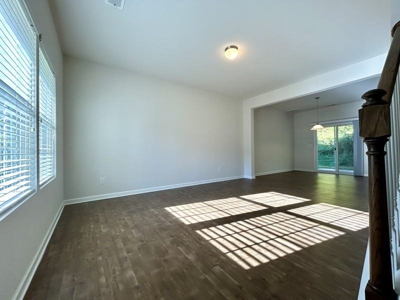 303 Village Creek Way - Photo 2 of 23