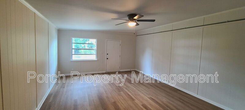 7210 North Palafox Street - Photo 2 of 9