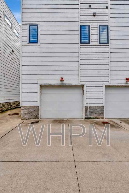 1058B 2nd Ave S - Photo 2 of 28