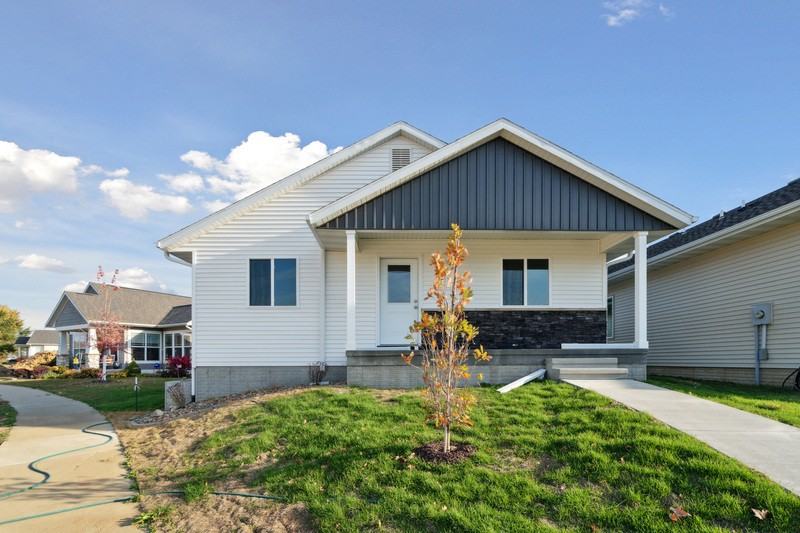 3030 Yorkshire Ct - Photo 2 of 20