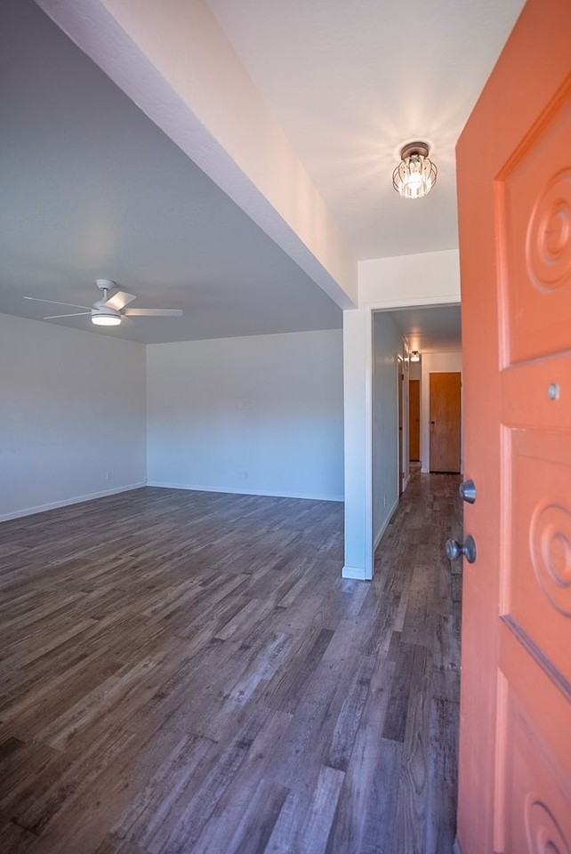 3552 Mariposa Ct - Photo 3 of 32