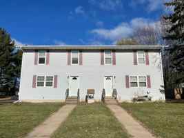 featured image of 554 E Wisconsin St