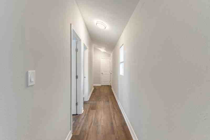 427 Pennsylvania Street - Photo 6 of 15