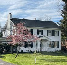 704 Timber Ln - Photo 1 of 1