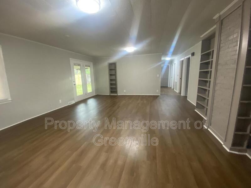 549 State Rd S - Photo 3 of 19