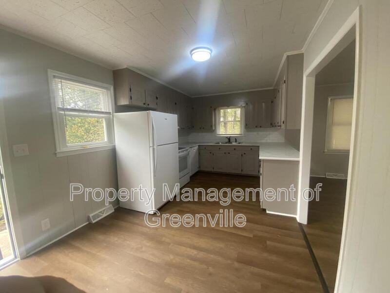 549 State Rd S - Photo 6 of 19