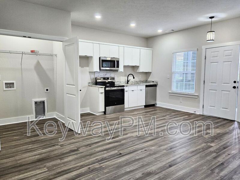 114 Conifer Dr - Photo 7 of 13