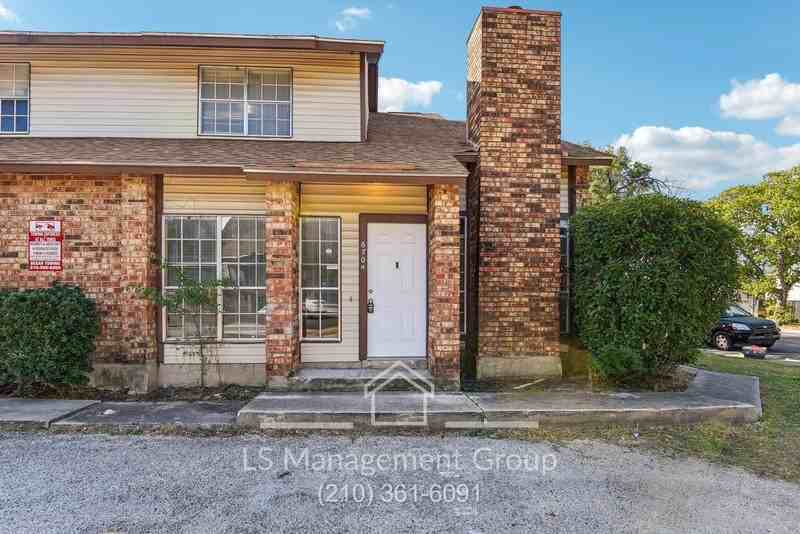 6704 Windsor Hollow Drive - Photo 2 of 35