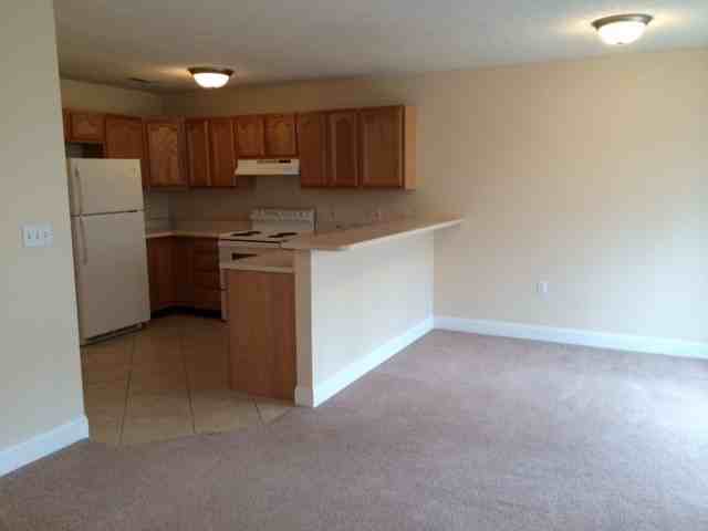 Kensington Court - Photo 2 of 19