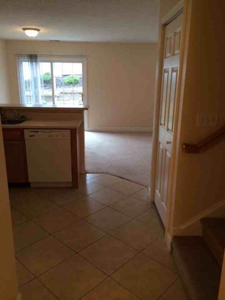 Kensington Court - Photo 4 of 19