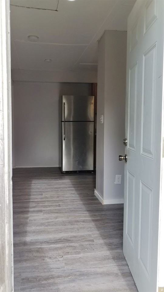 626 7th Avenue - Photo 3 of 28