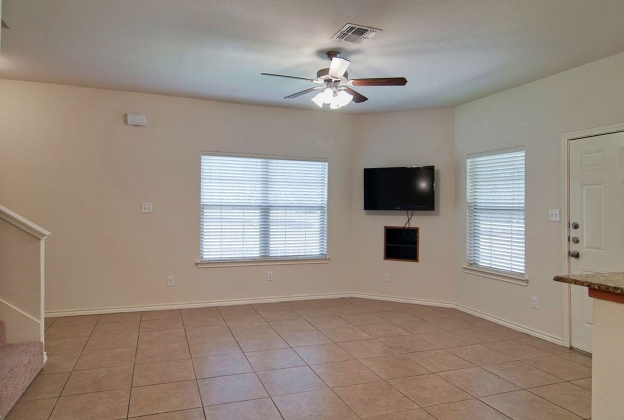 4456 Reveille Rd - Photo 5 of 20