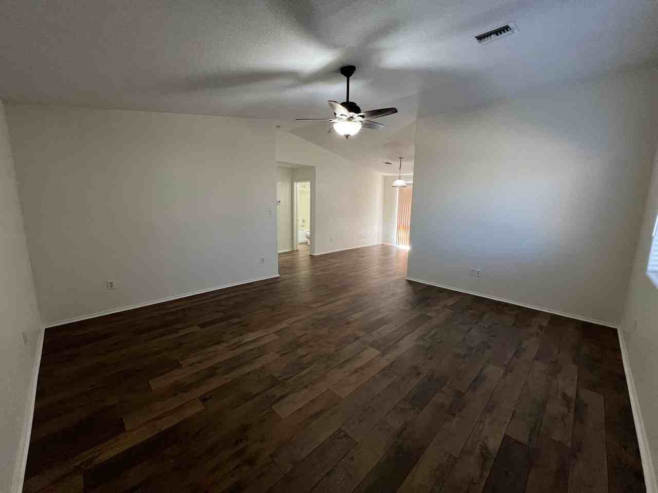 10331 S Monsoon Ave - Photo 2 of 26