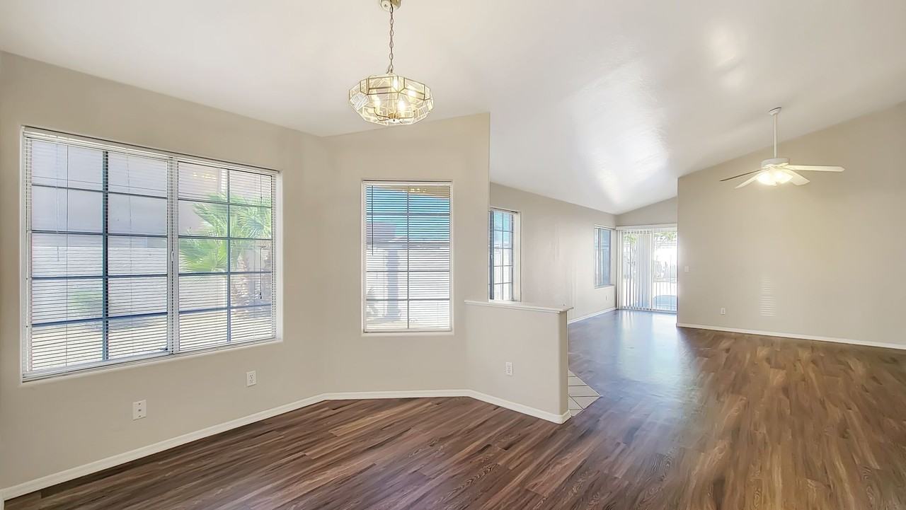 13132 W Sheridan St - Photo 3 of 35