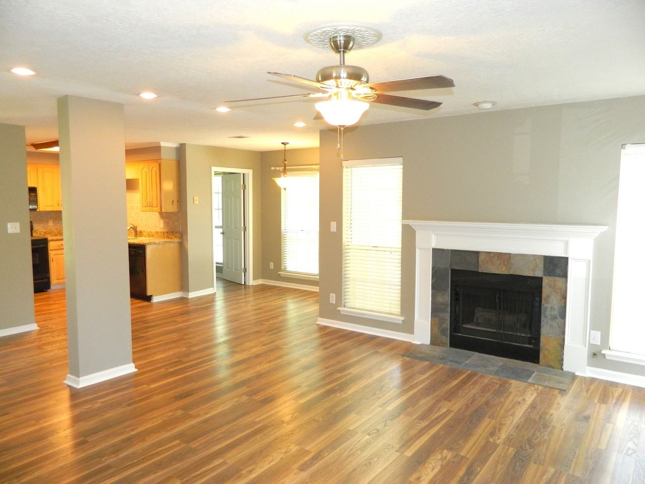 4155 Hound Ct - Photo 7 of 31