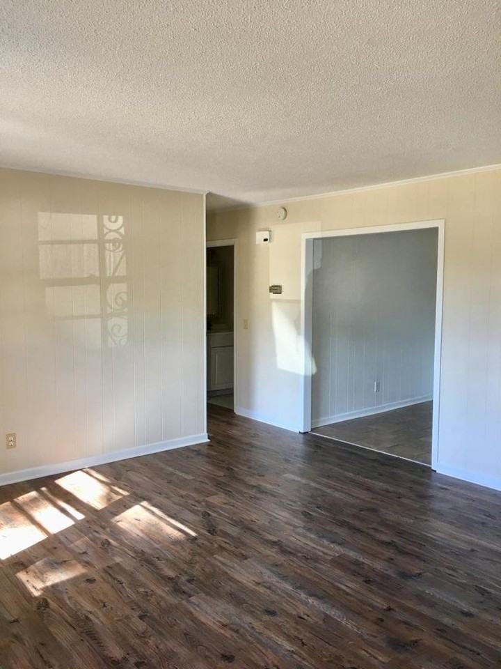 2026A N Kerr Ave - Photo 5 of 24