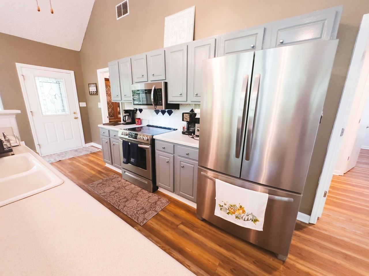 1177 Pine Drive - Photo 6 of 25