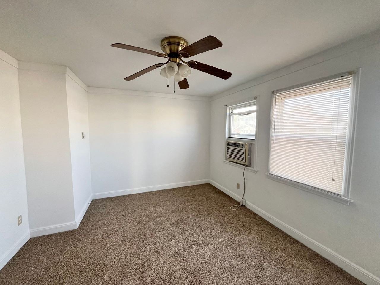 104 12th Street - Photo 3 of 9