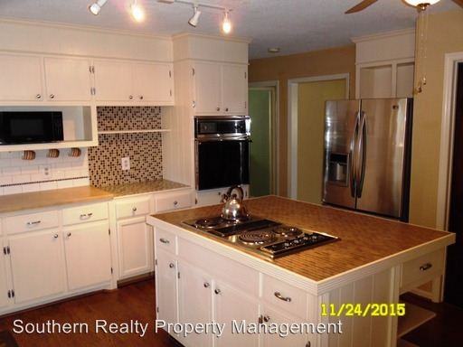 533 Perth Dr - Photo 3 of 12