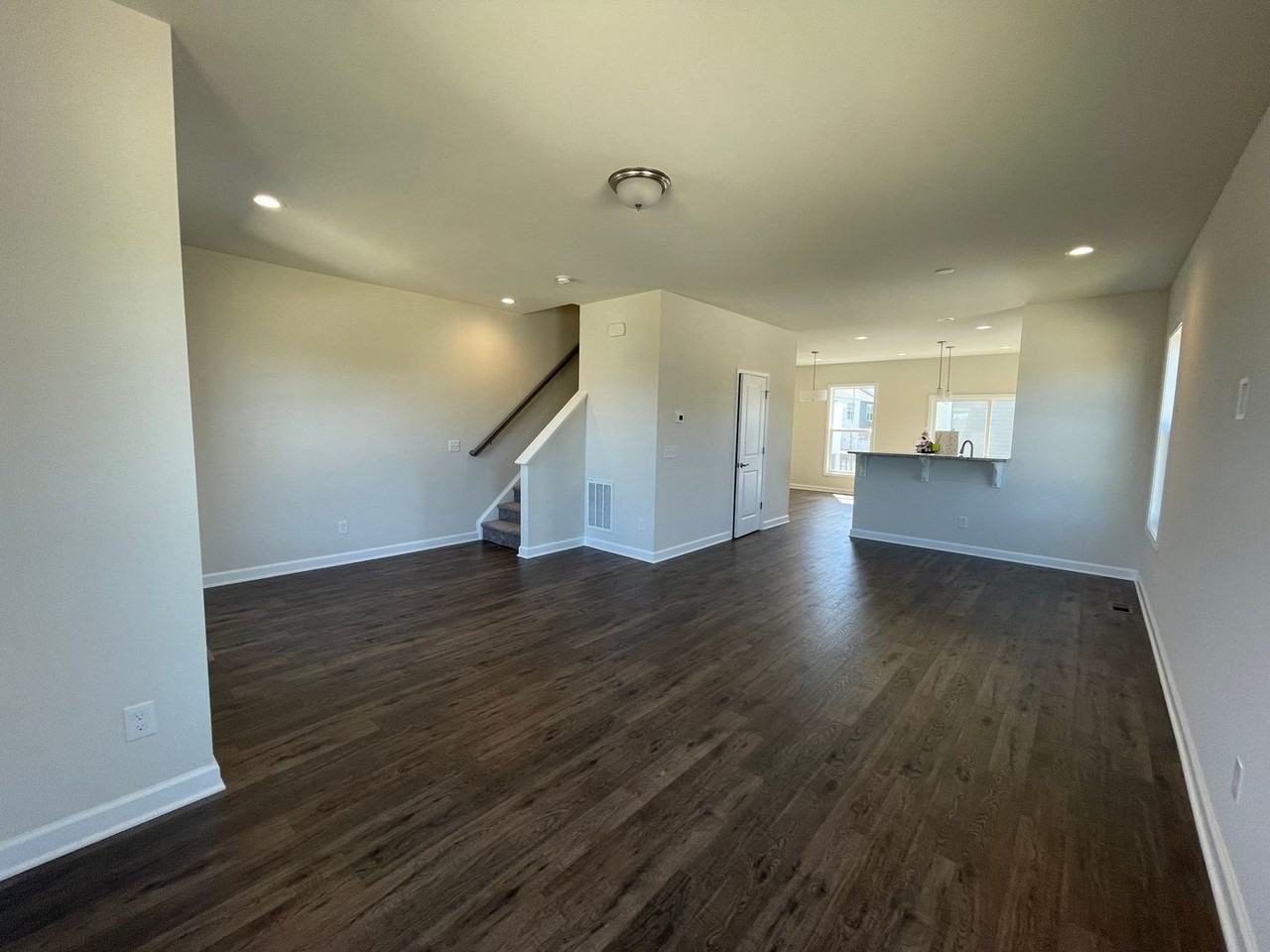 330 Hamilton Ave Nw - Photo 7 of 16